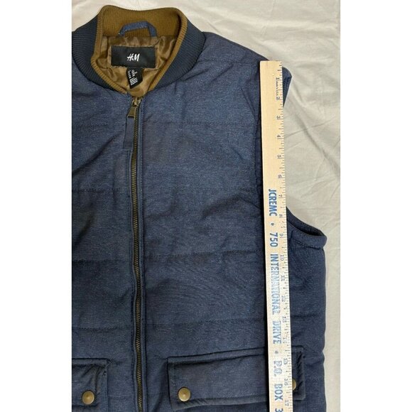 H&M Mens 38R Navy Blue Puffer Vest With Front Pockets & Zipper Closure Gorpcore - Picture 5 of 10